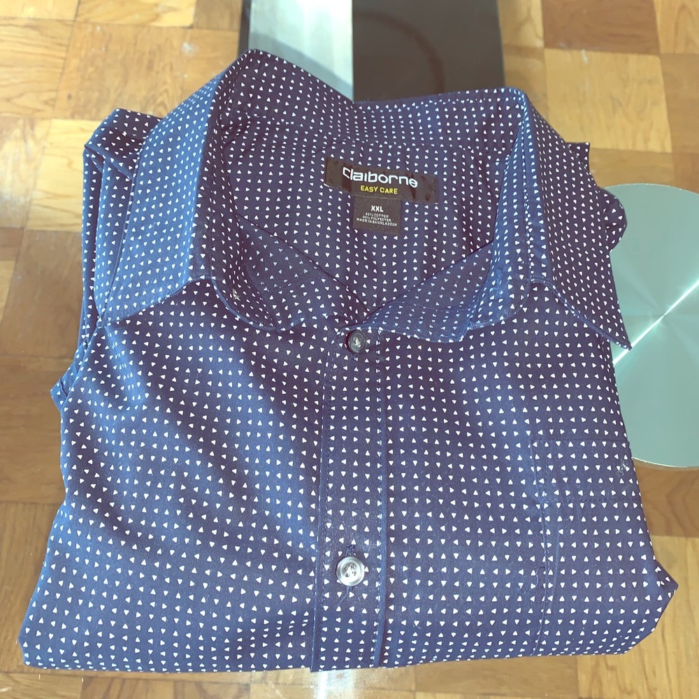 Men’s casual button down shirt